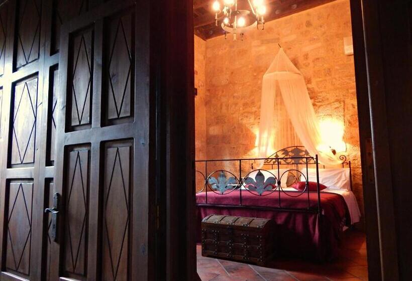 Номер Стандарт, S.nikolis  Historic Boutique