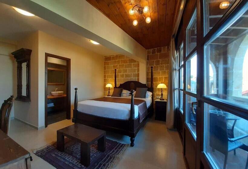 חדר דלוקס עם מרפסת, S.nikolis  Historic Boutique