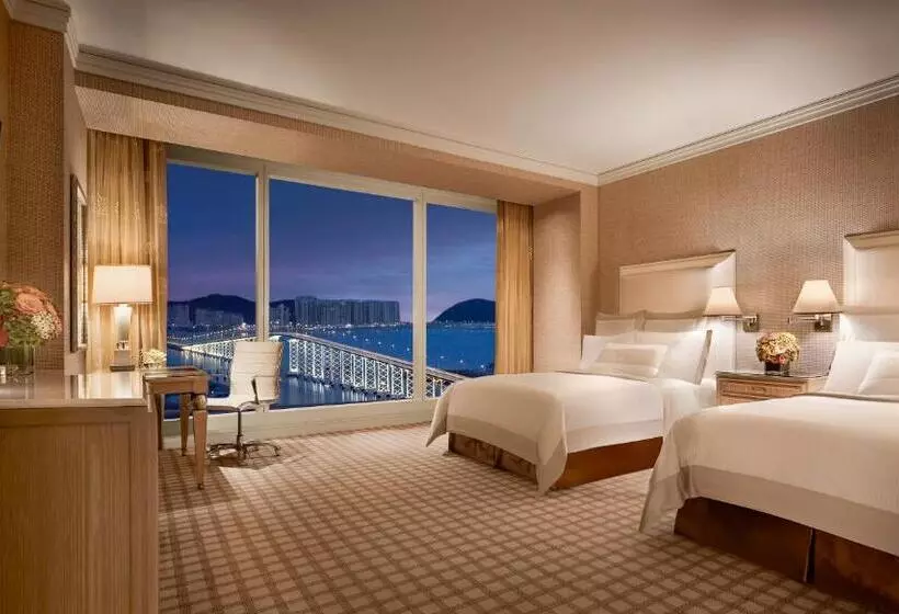 キングサイズベッド、シティビューデラックスルーム, Wynn Macau