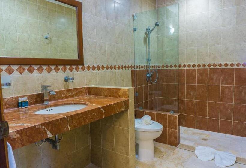 3 Schlafzimmer Apartment, Paseo Del Sol Condohotel By Bvr