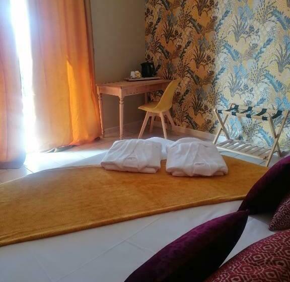 스탠다드 룸 킹사이즈 침대, Bastide Saint Thomé