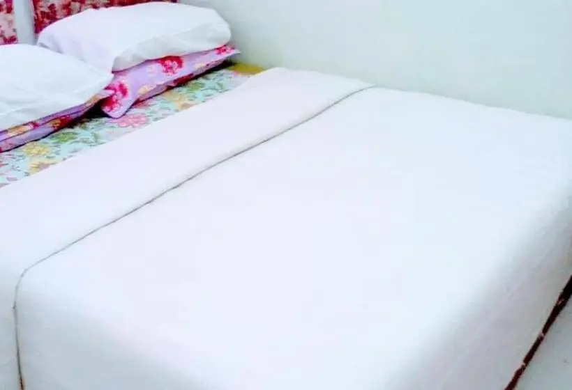 バルコニー付きスタンダードルーム, Daisyinn Budget Hotel Kuala Terengganu