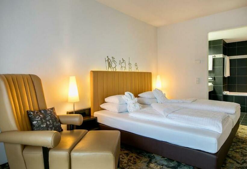 2 Yatak Odalı Daire, Arcotel Camino Stuttgart