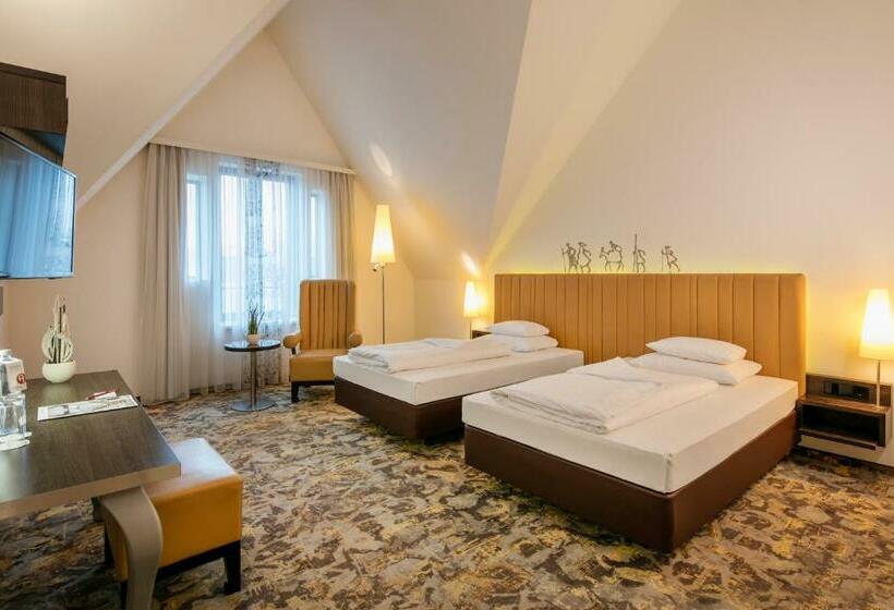 Rahat Oda, Arcotel Camino Stuttgart