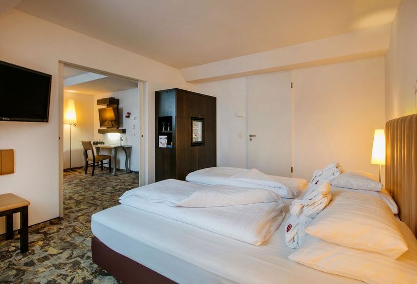 Junior Süit, Arcotel Camino Stuttgart