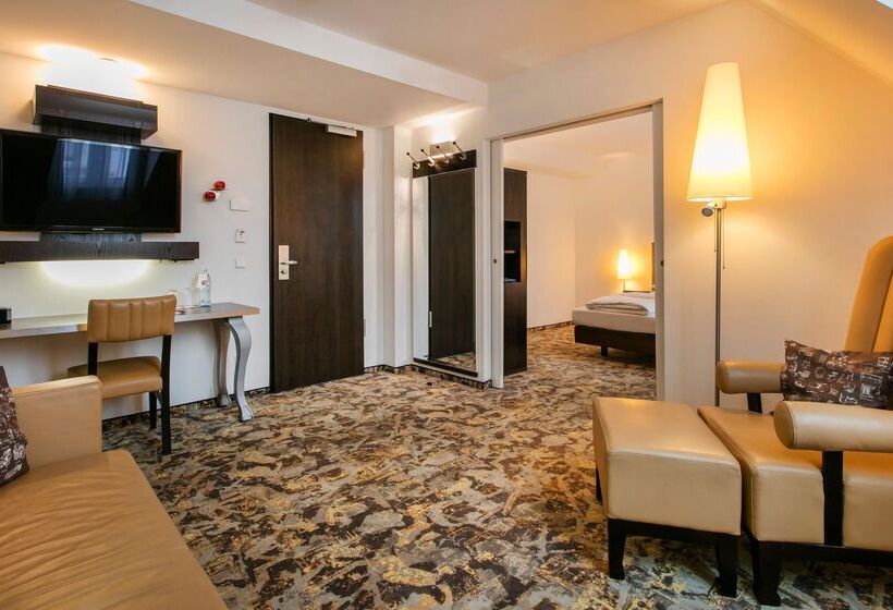 Junior Süit, Arcotel Camino Stuttgart