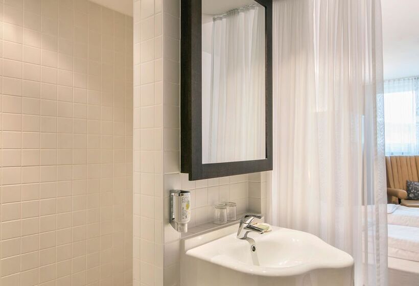 Rahat Oda, Arcotel Camino Stuttgart