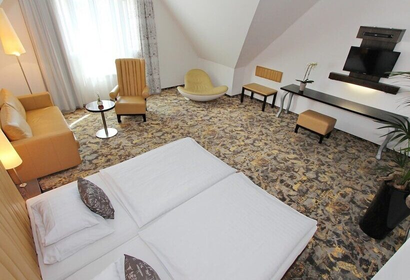 Junior Süit, Arcotel Camino Stuttgart