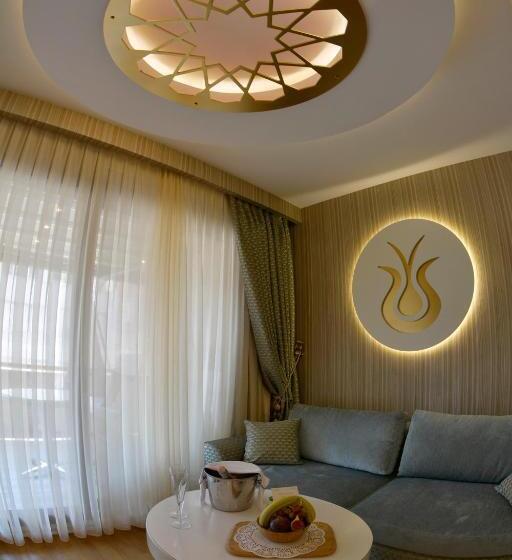 سوییت, Arden City Hotel Special Category