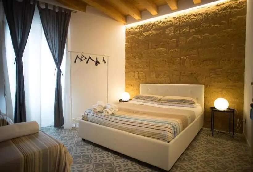 اتاق استاندارد چهار تخته, B&b Kolymbetra
