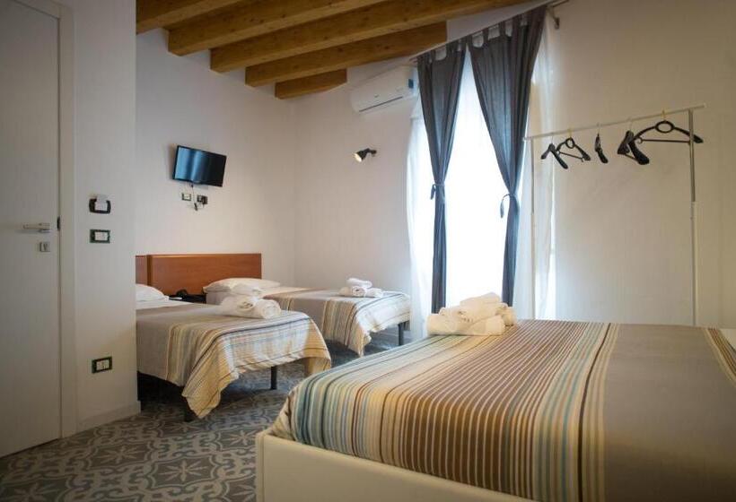 Четырехместный Номер Стандарт, B&b Kolymbetra