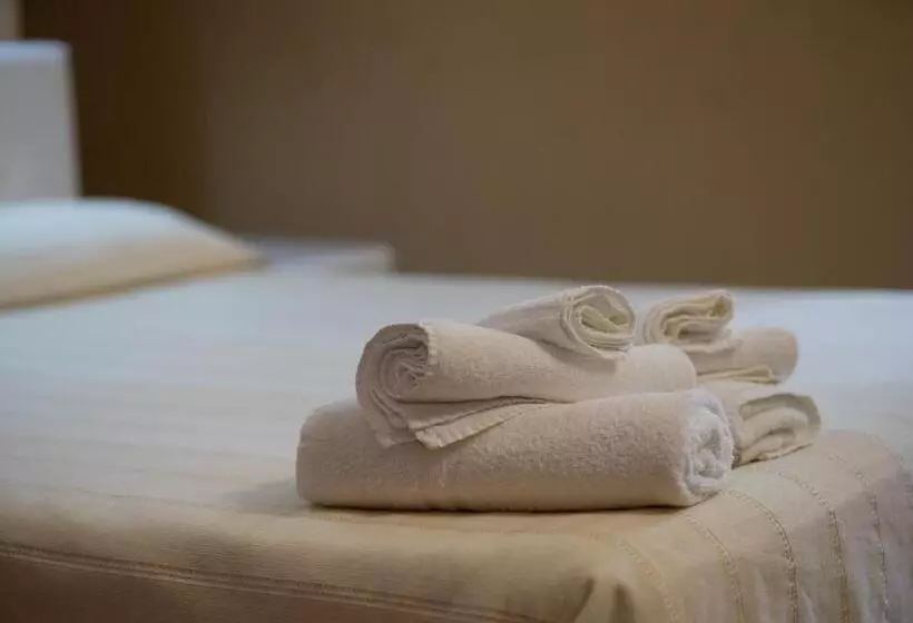 اتاق استاندارد یک نفره, B&b Kolymbetra