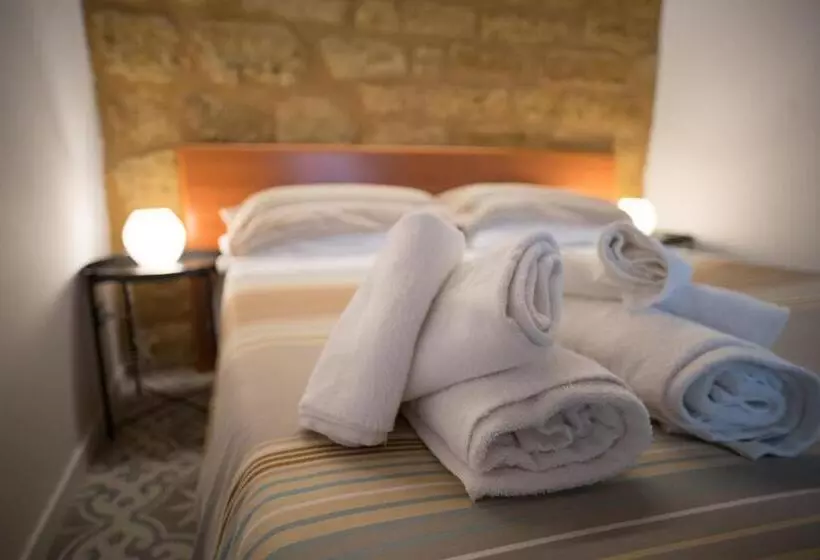 اتاق استاندارد یک نفره, B&b Kolymbetra