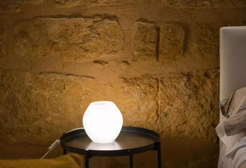 اتاق ساده سه‌ نفره, B&b Kolymbetra