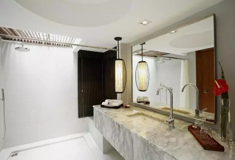 ویلای لوکس 1 خوابه, Centara Villas Phuket