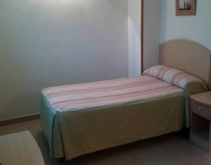 スタンダードシングルルーム, Hostal El Arco