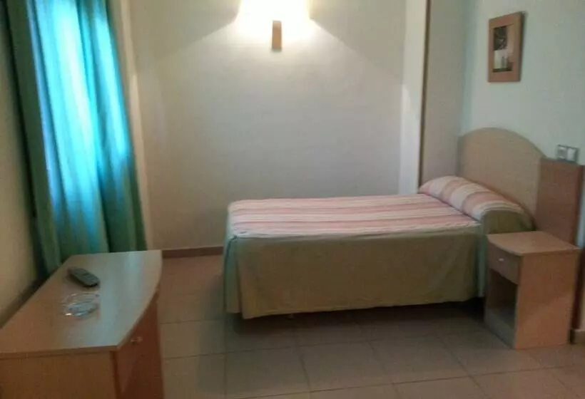 スタンダードシングルルーム, Hostal El Arco