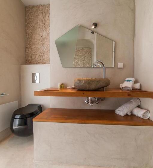 Suite Deluxe avec Vues, Armeni Village