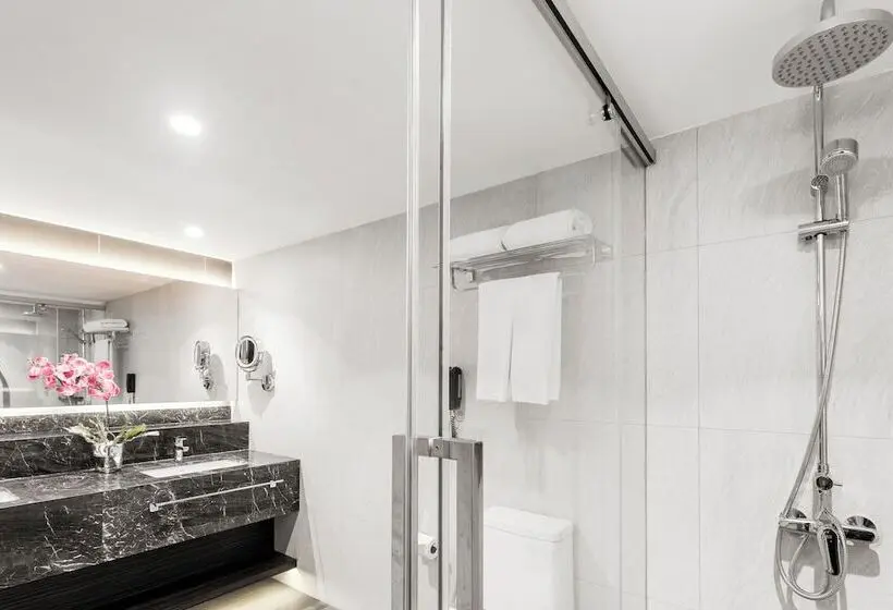 سوییت اجرایی, Avani Ratchada Bangkok