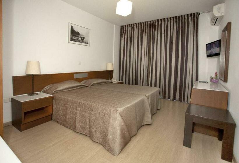 آپارتمان 1 خوابه, Blazer Residence