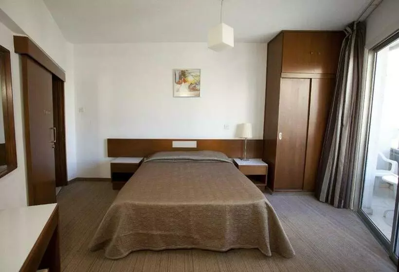 آپارتمان 1 خوابه, Blazer Residence
