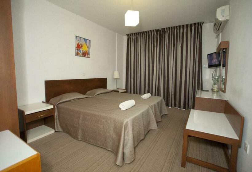 آپارتمان 3 خوابه, Blazer Residence