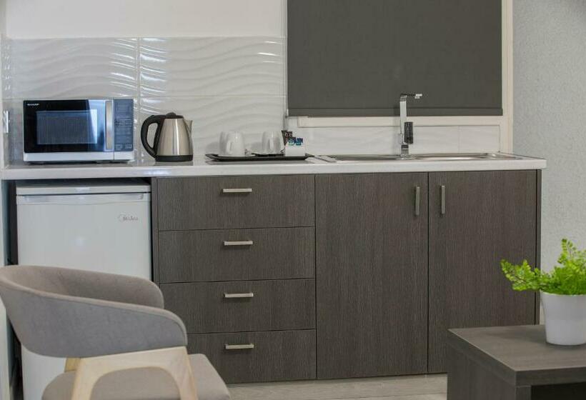 آپارتمان سوپریور 2 خوابه, Blazer Residence