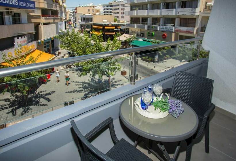 آپارتمان سوپریور 2 خوابه, Blazer Residence