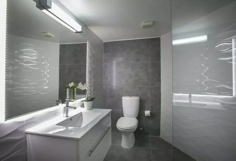آپارتمان سوپریور 2 خوابه, Blazer Residence