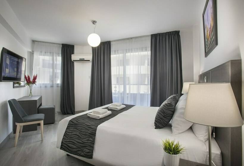 آپارتمان سوپریور 3 خوابه, Blazer Residence