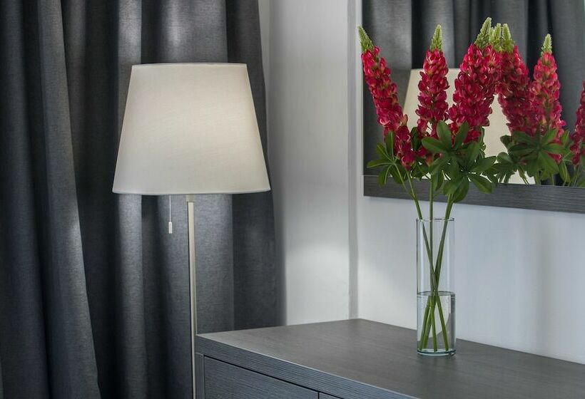 آپارتمان سوپریور 3 خوابه, Blazer Residence