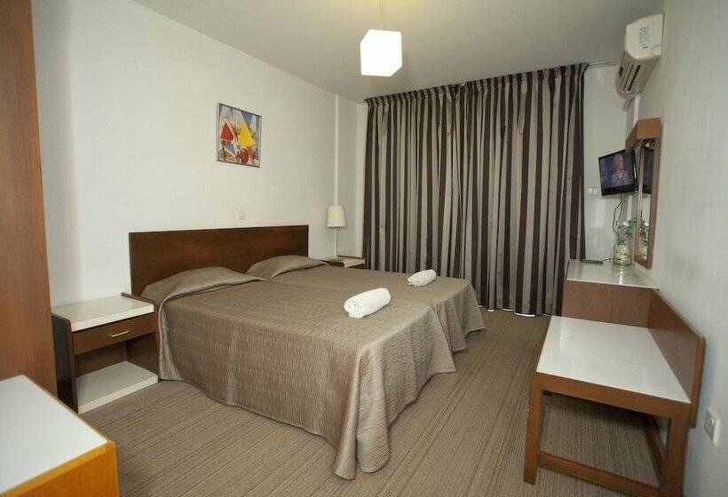 1 Bedroom Apartment City View, Blazer Residence