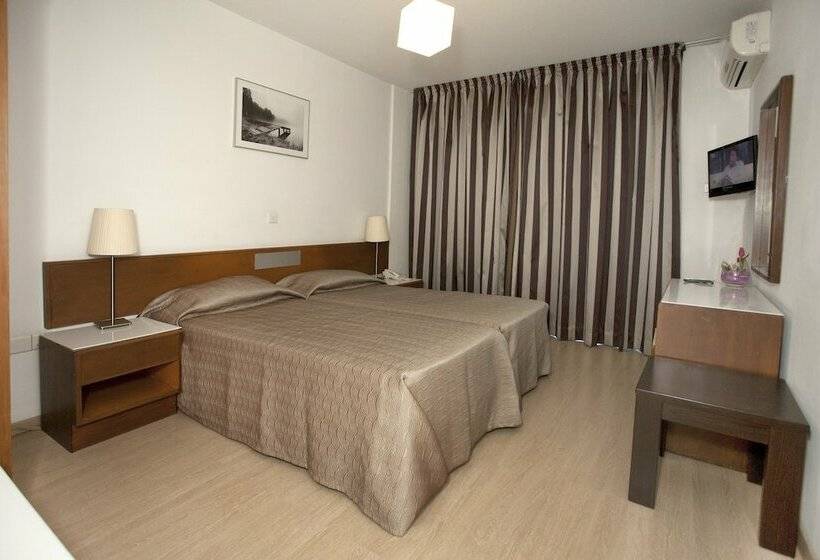 1 Bedroom Apartment City View, Blazer Residence