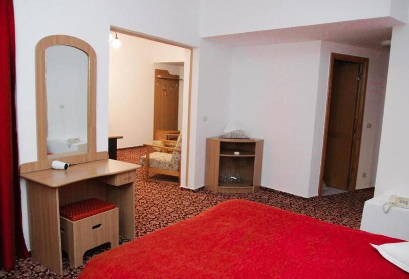 Junior Suite, Dambovita