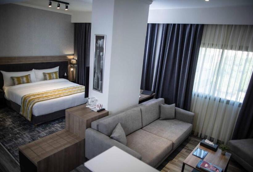 Президентский Люкс, De Ville