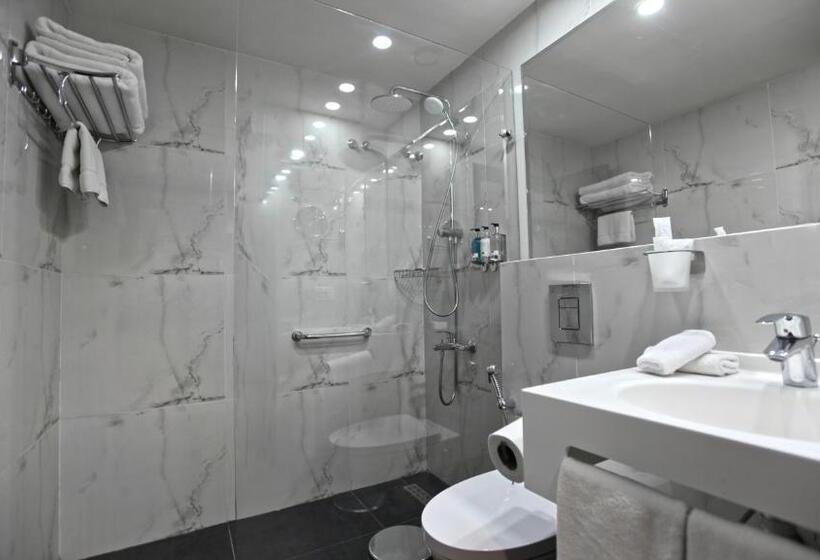 Стандартный Номер Кровать Кинг, De Ville