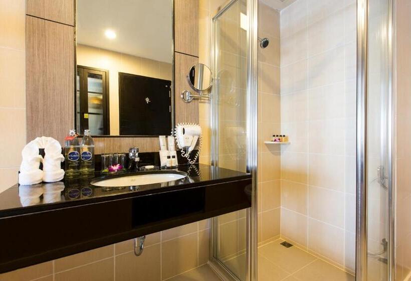 Quarto Superior, Deevana Plaza Phuket   Sha Extra Plus