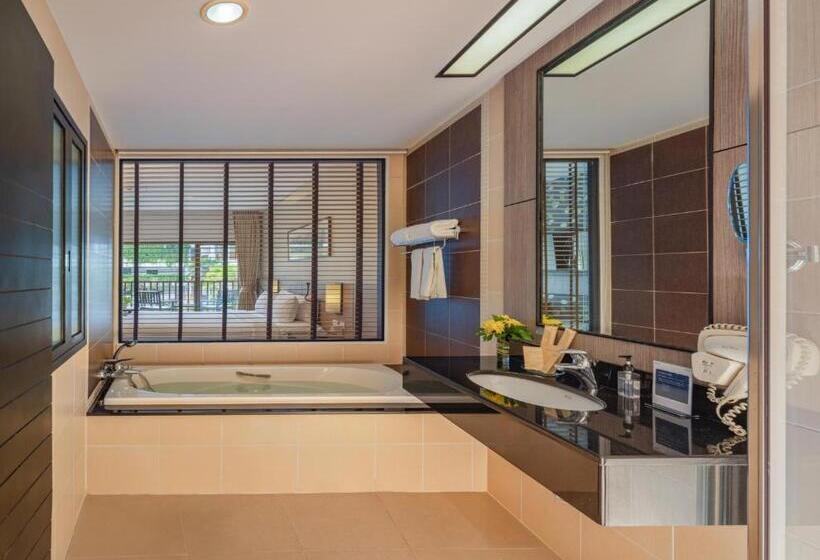 Quarto Deluxe Vista Piscina, Deevana Plaza Phuket   Sha Extra Plus