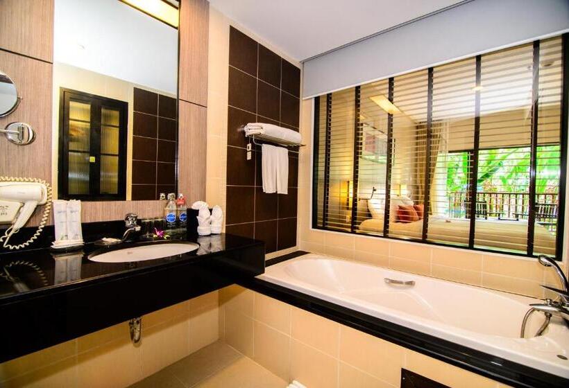 Quarto Deluxe Vista Piscina, Deevana Plaza Phuket   Sha Extra Plus