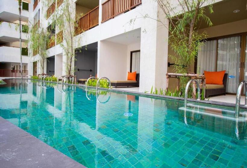 Quarto Premium, Deevana Plaza Phuket   Sha Extra Plus