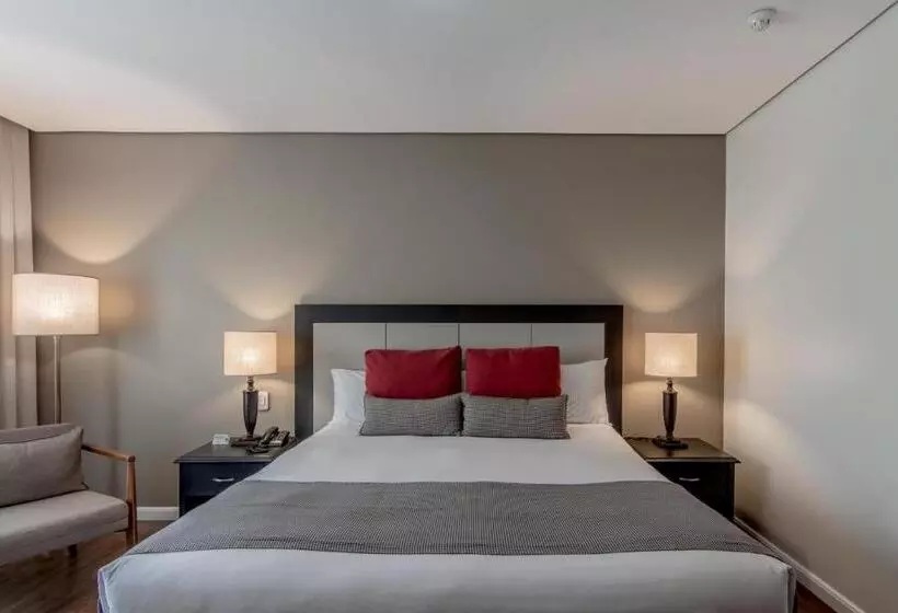 اتاق لوکس, Deville Prime Porto Alegre