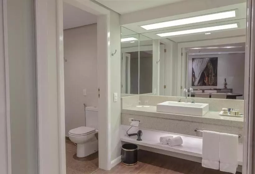 استودیوی استاندارد, Deville Prime Porto Alegre