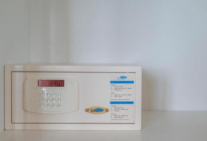 高级大房间, Glória Blumenau