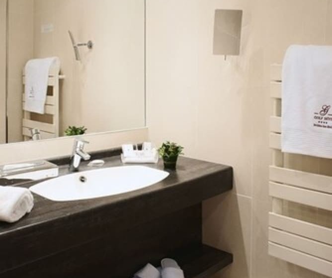 Номер Superior, Golf