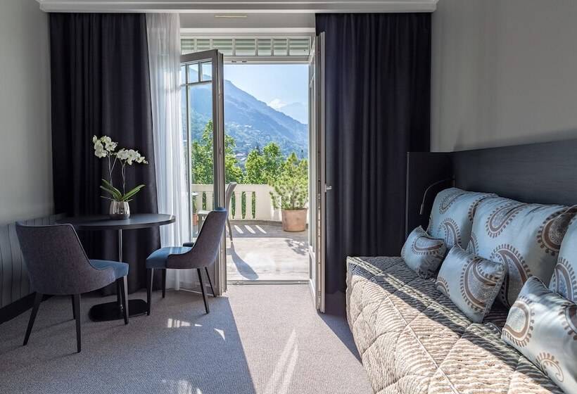 Семейный Номер, Golf