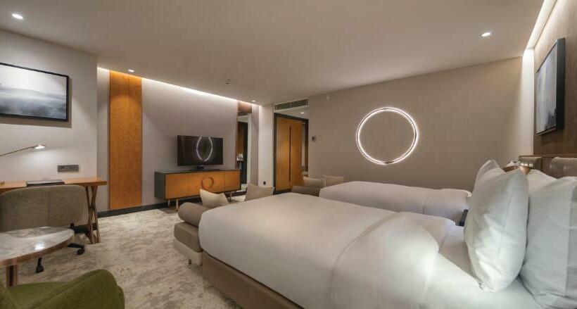 スタンダードルーム, Hilton Istanbul Maslak
