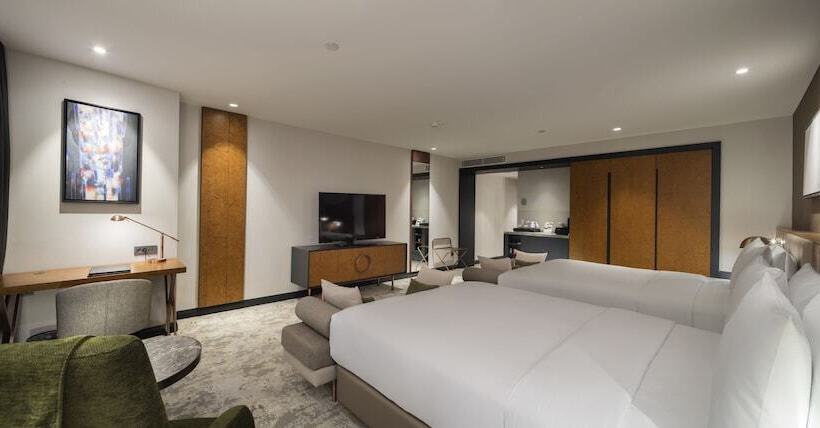 スタンダードルーム, Hilton Istanbul Maslak