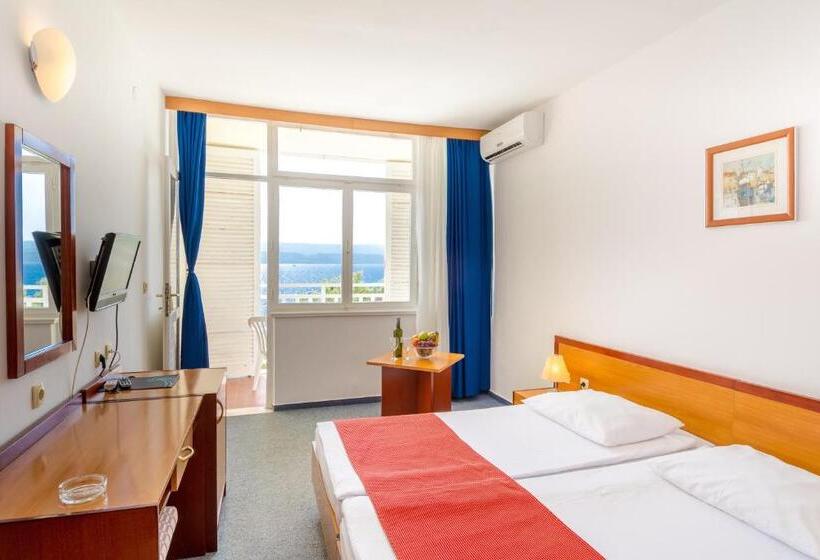 غرفة قياسية مطلّة علي البحر مزوَّدة بشُرفة, Holiday Village Sagitta  Light All Inclusive