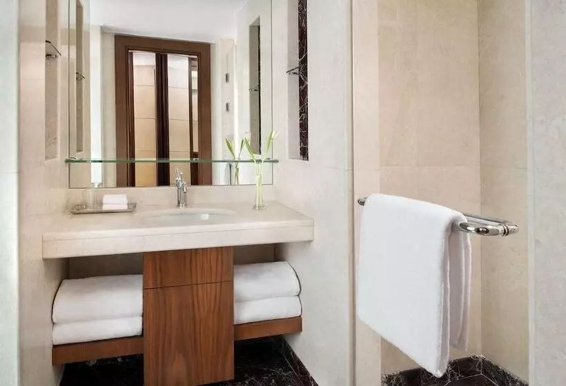 اتاق کلاب, Intercontinental Al Khobar, An Ihg