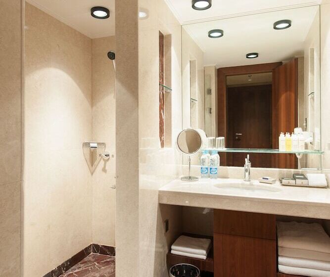 اتاق کلاب, Intercontinental Al Khobar, An Ihg